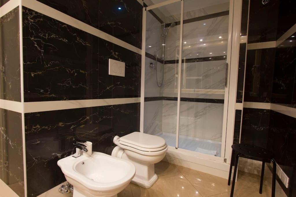 41 Nazionale Suite 41 Rom Exteriör bild
